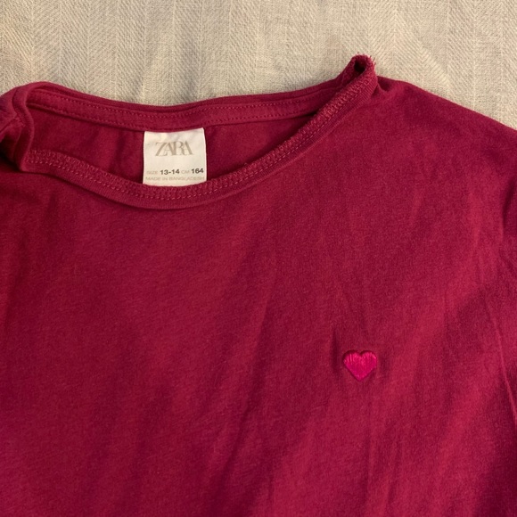 Bundle of girls XL tops - Picture 5 of 5